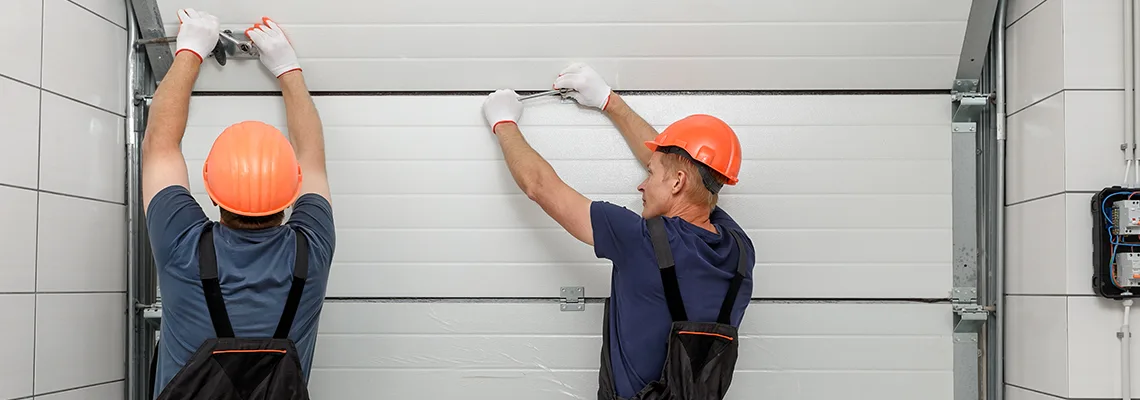 Driveway Garage Door Local Technicians in Gurnee, Illinois