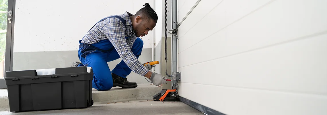 Repair Garage Door Not Closing But Light Flashing in Gurnee, IL